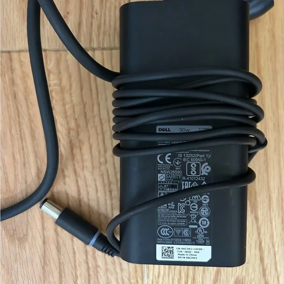 Dell Laptop Chargers - Picture 7 of 7